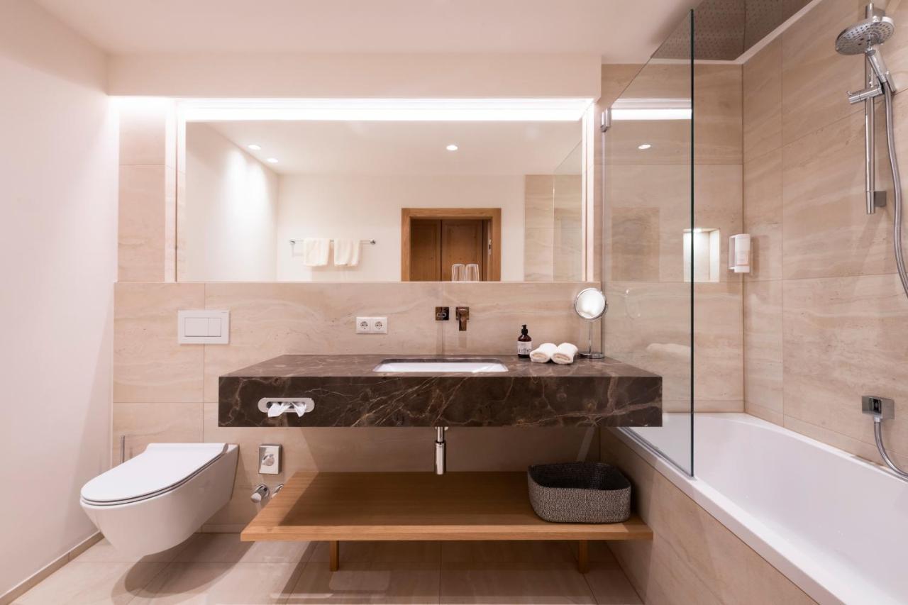 Hotel Garni Edelweiss Лех ам Алберг Екстериор снимка